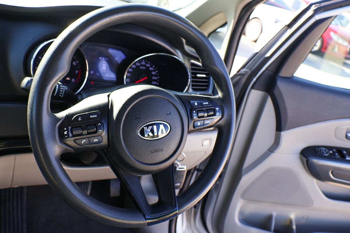 2018 Kia Carnival S YP