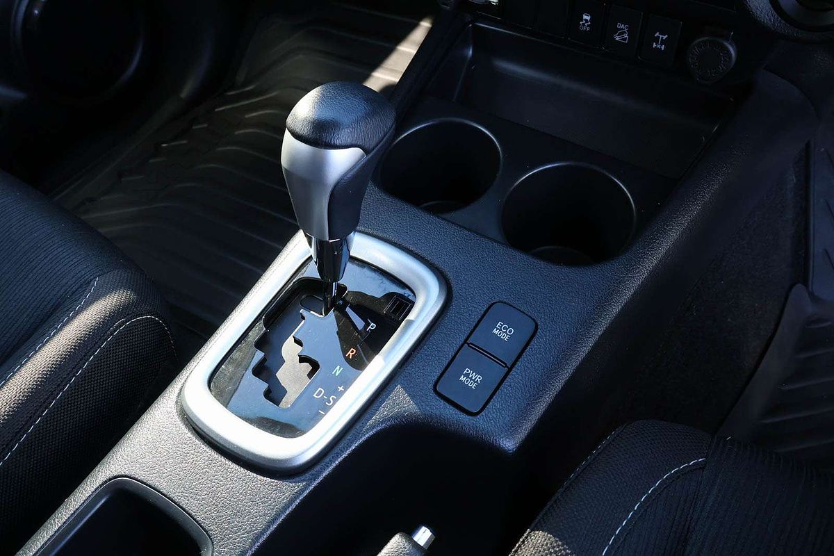 2019 Toyota Hilux SR5 GUN126R 4X4