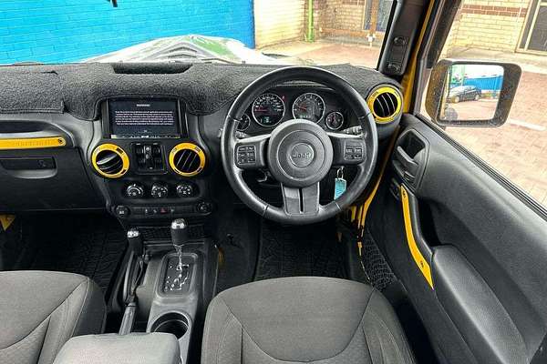 2015 Jeep Wrangler Unlimited Sport JK