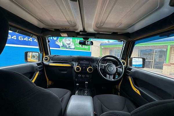 2015 Jeep Wrangler Unlimited Sport JK