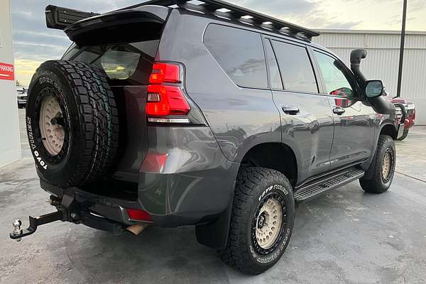 2021 Toyota Landcruiser Prado