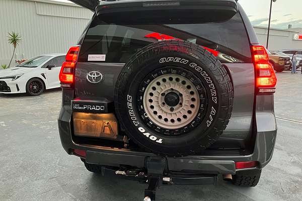 2021 Toyota Landcruiser Prado