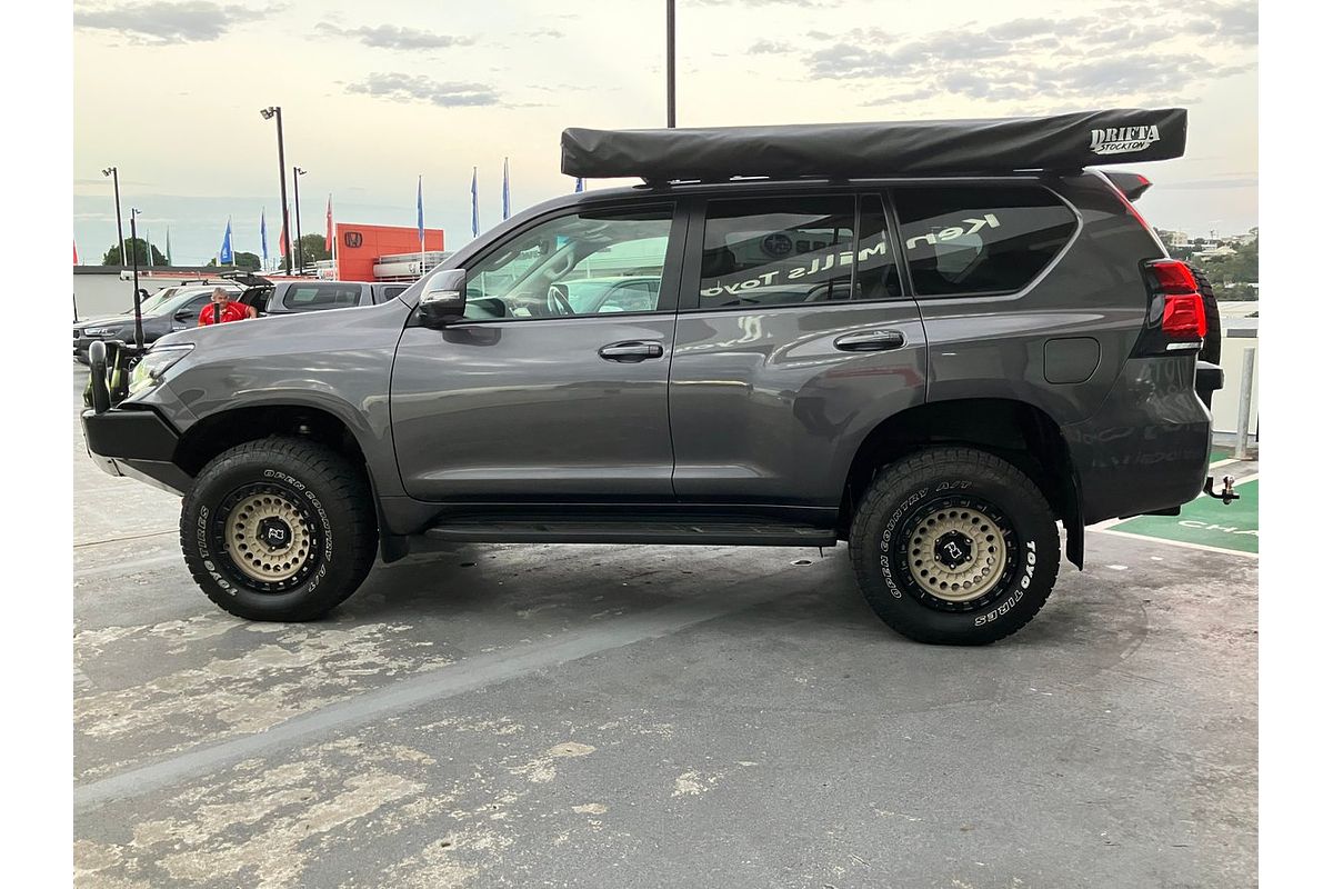 2021 Toyota Landcruiser Prado