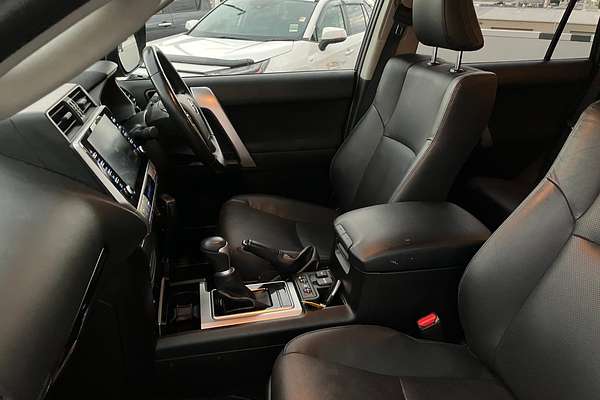 2021 Toyota Landcruiser Prado