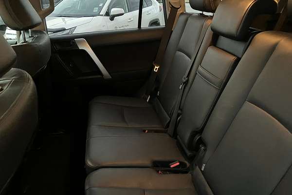 2021 Toyota Landcruiser Prado