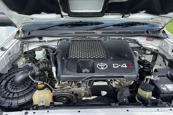 2014 Toyota Hilux SR KUN26R 4X4