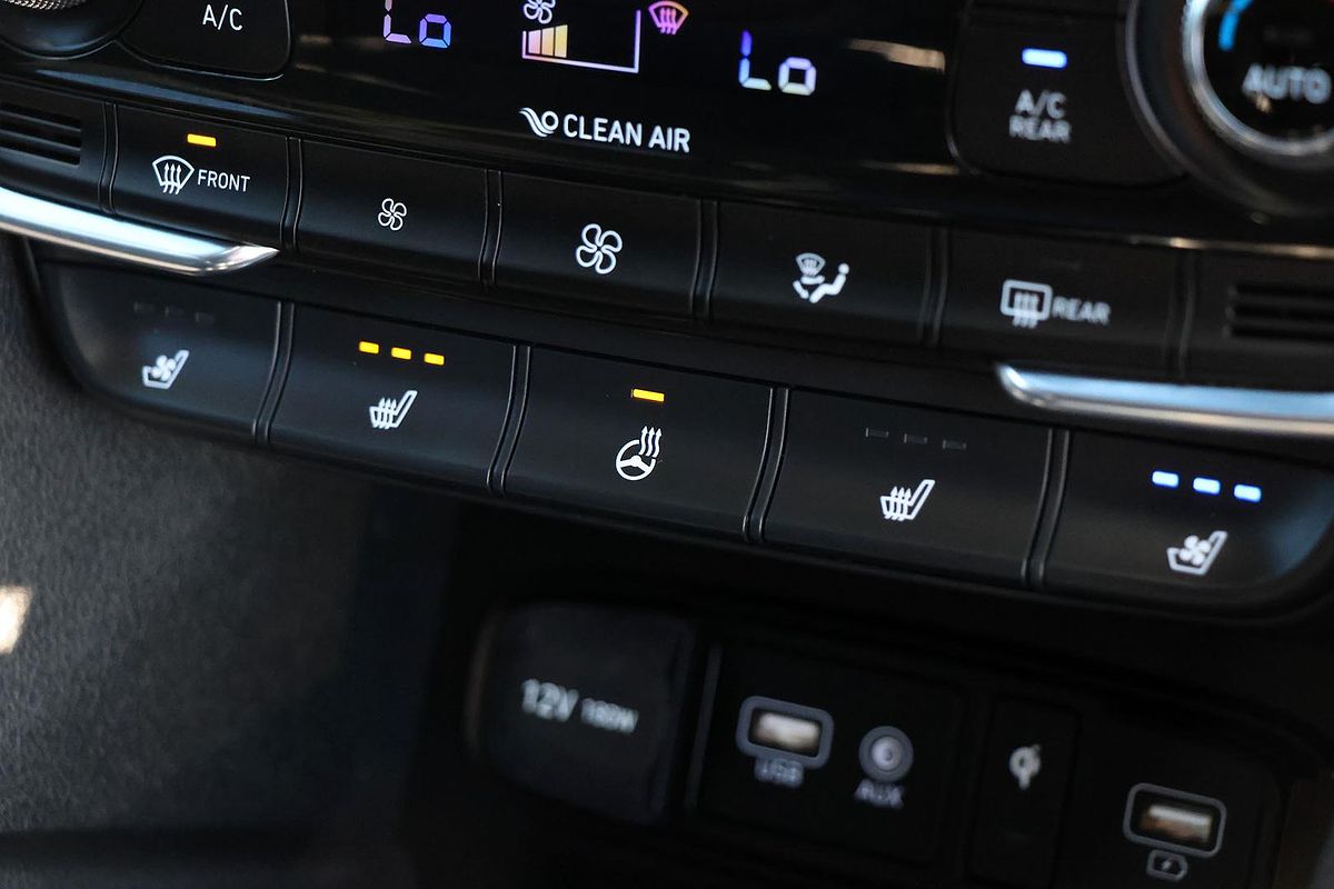 2020 Hyundai Santa Fe Highlander TM.2