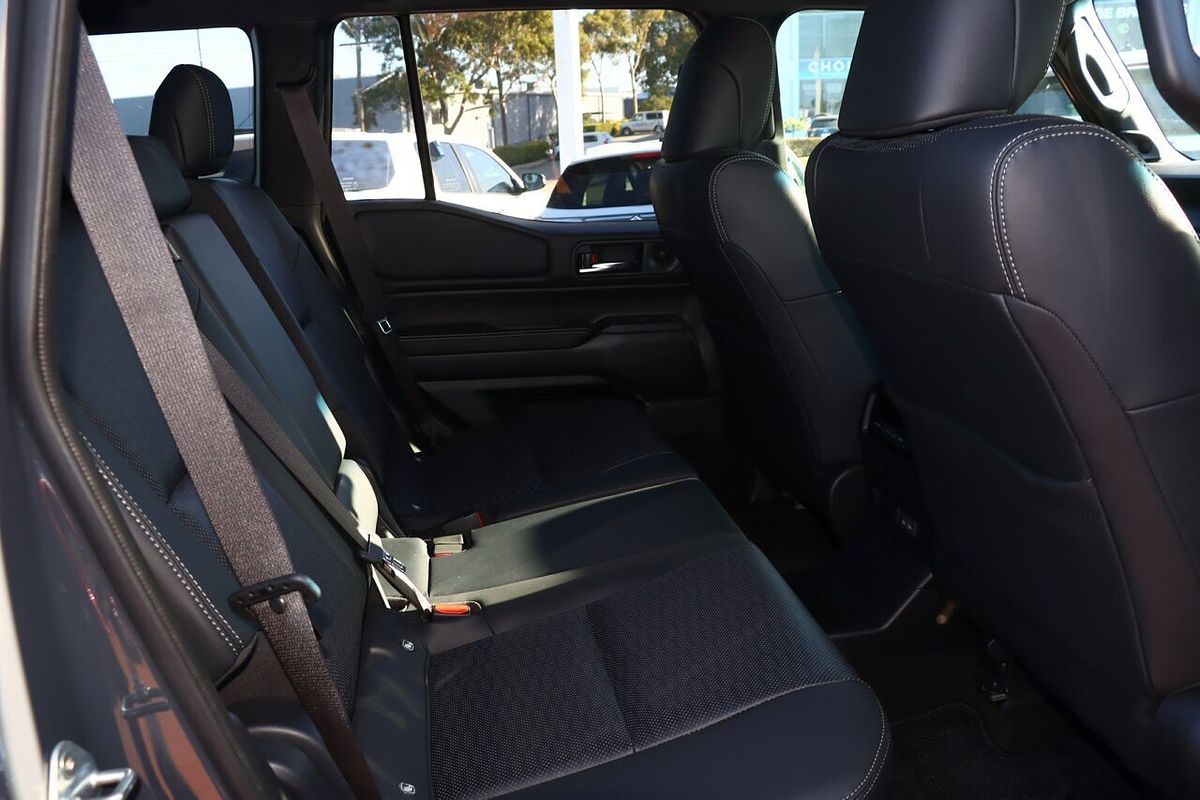 2024 Toyota Landcruiser Prado Altitude GDJ251R