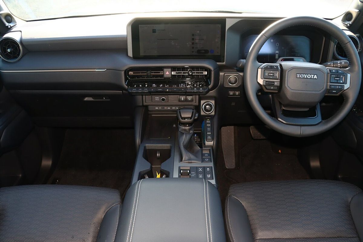 2024 Toyota Landcruiser Prado Altitude GDJ251R