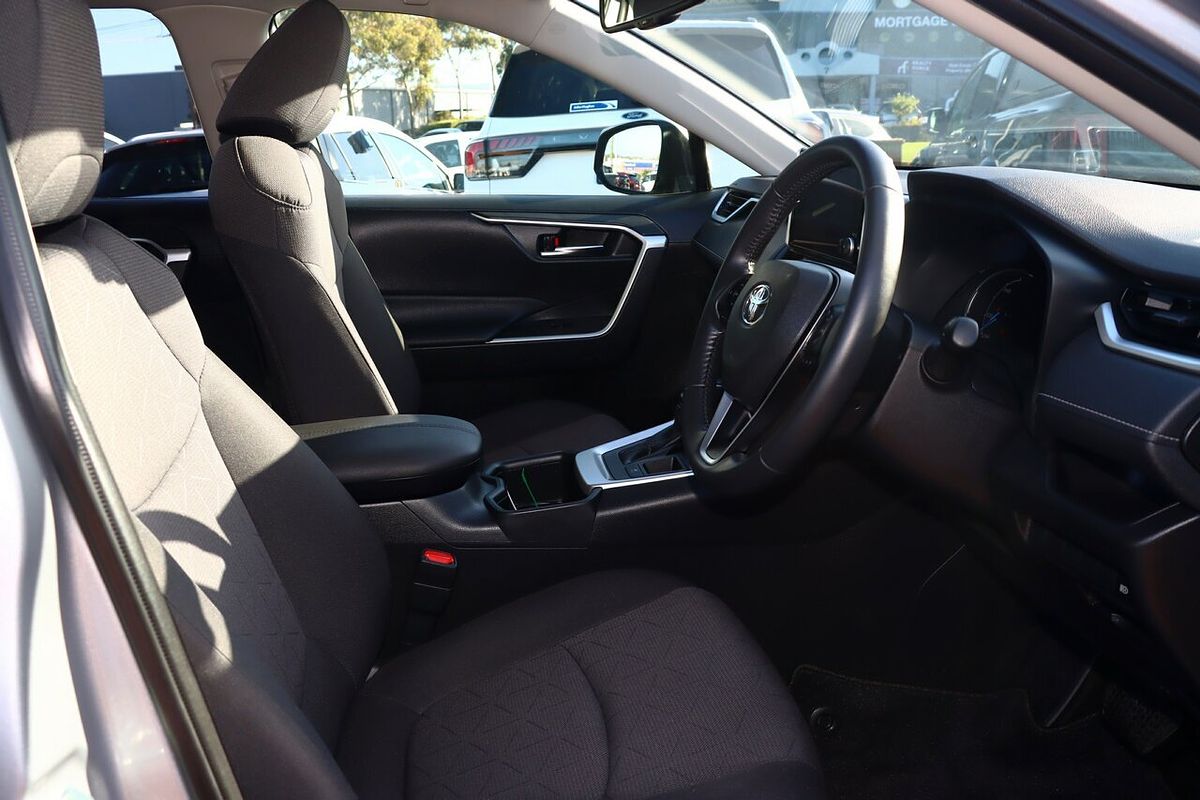 2022 Toyota RAV4 GXL AXAH52R