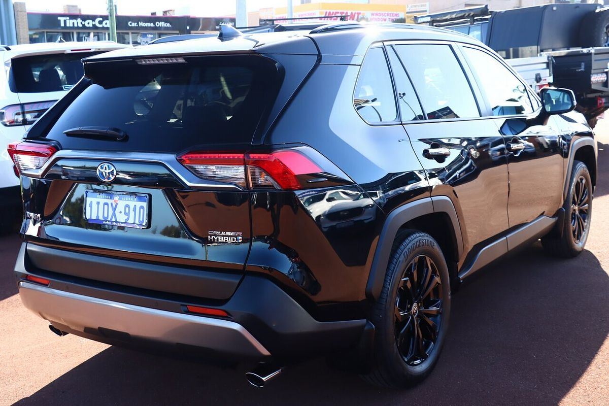 2022 Toyota RAV4 Cruiser AXAH54R