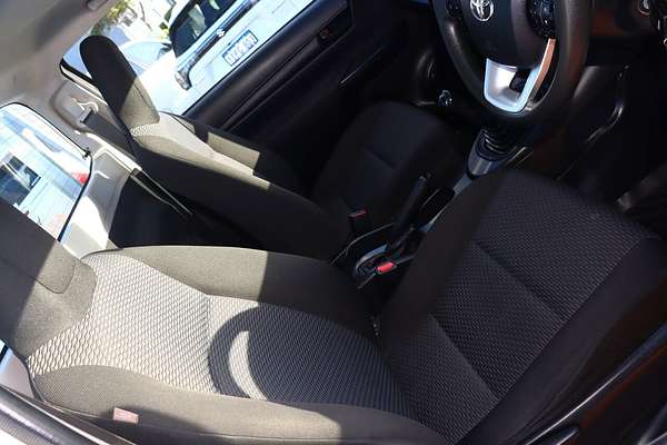 2020 Toyota Hilux Workmate TGN121R Rear Wheel Drive