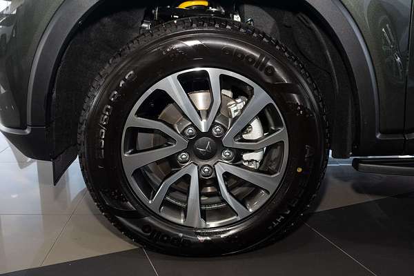 2024 Mahindra Scorpio Z8L