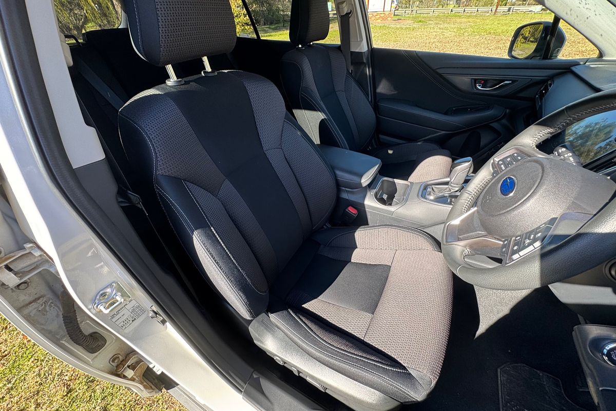 2024 Subaru Outback AWD 6GEN