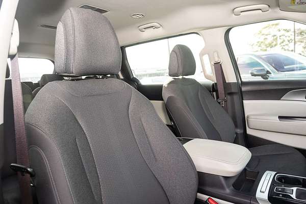 2021 Kia Carnival S KA4
