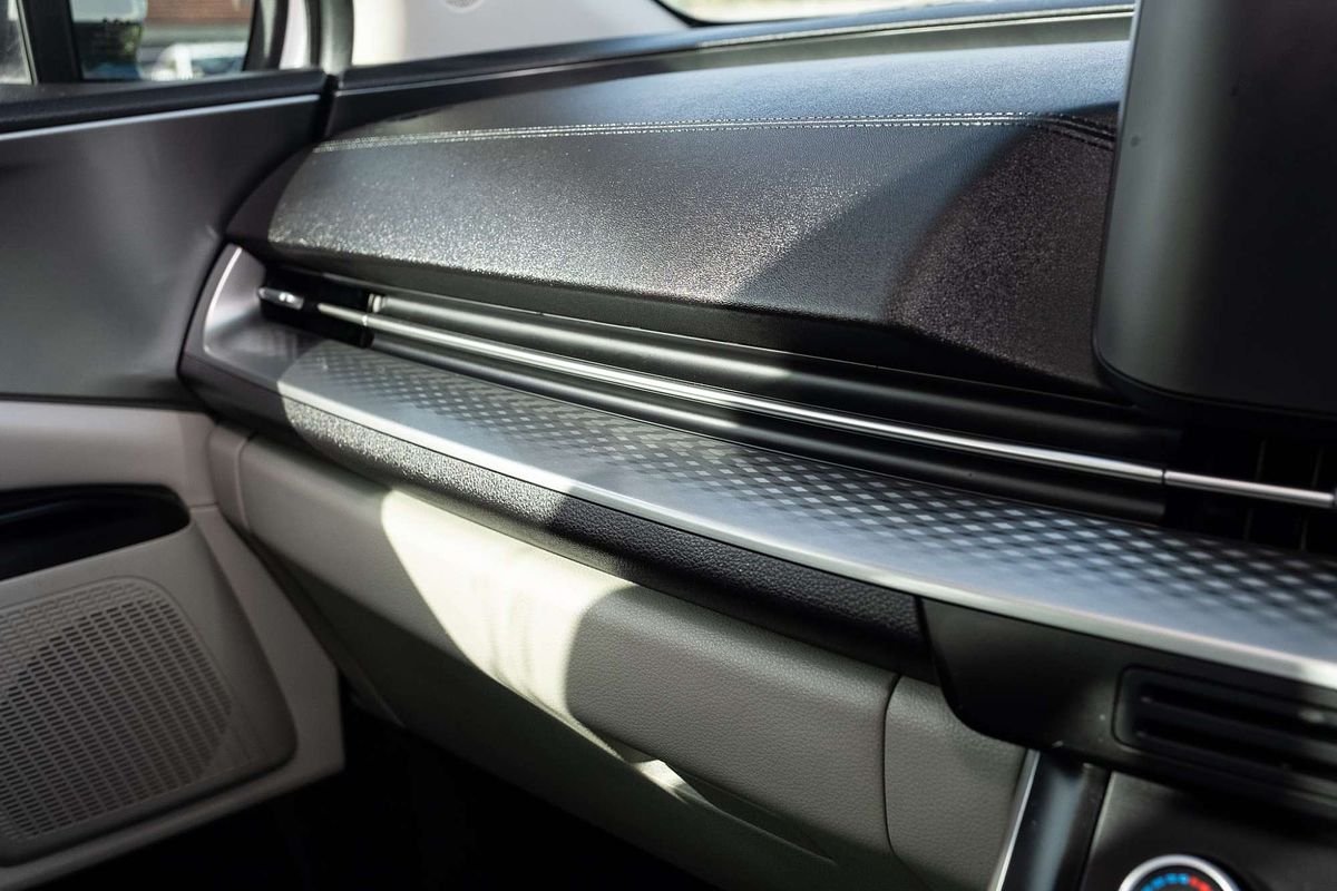 2021 Kia Carnival S KA4