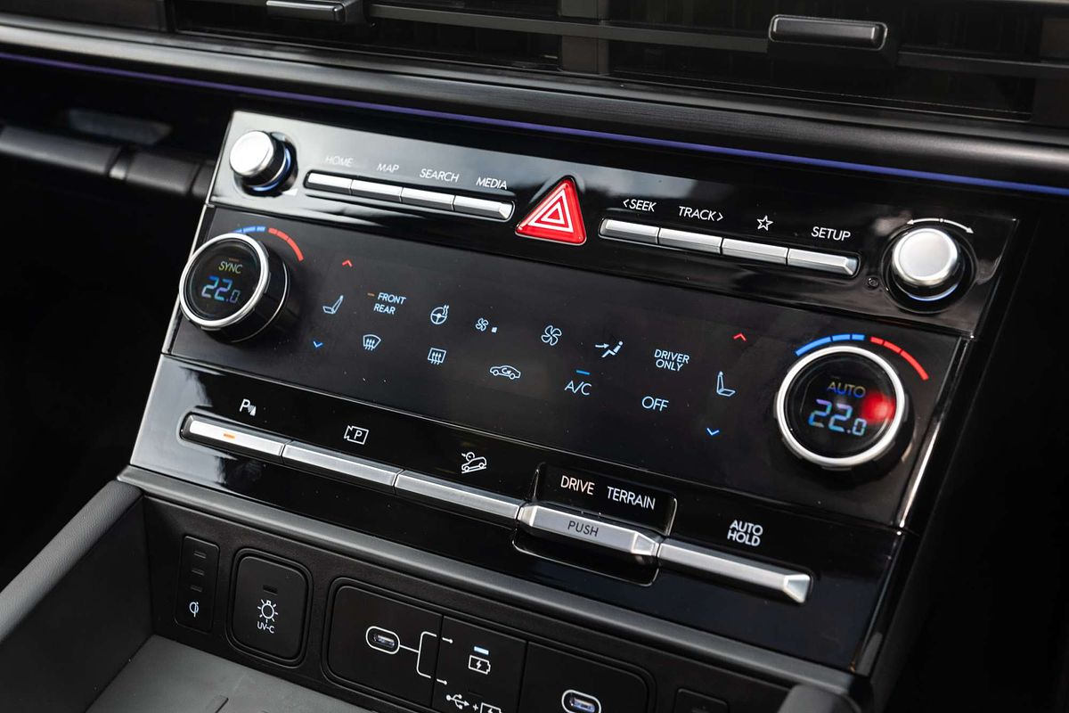 2024 Hyundai Santa Fe Hybrid Calligraphy MX5.V1