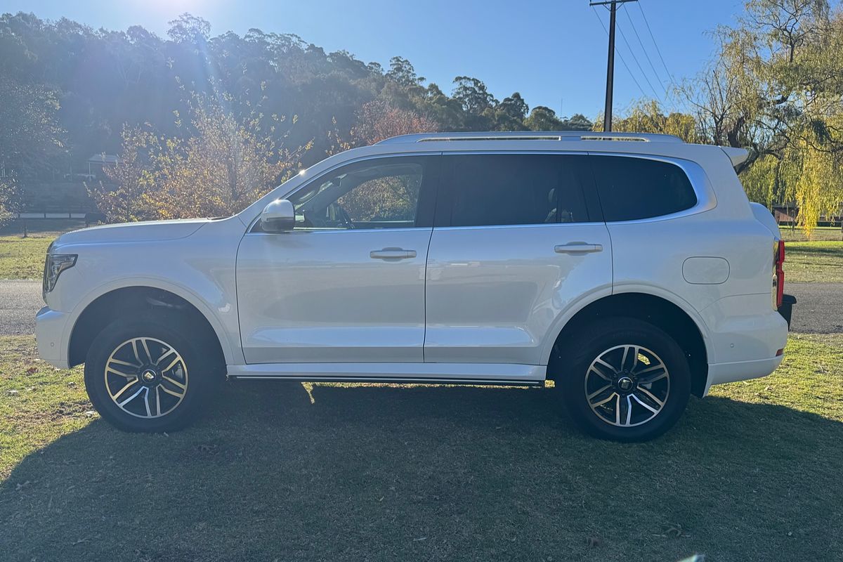 2024 GWM Tank 500 Ultra Hybrid P03