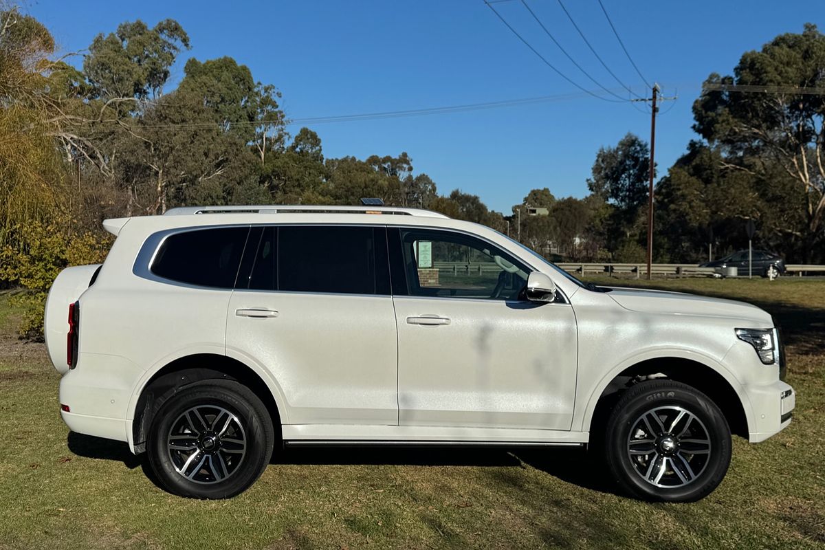 2024 GWM Tank 500 Ultra Hybrid P03