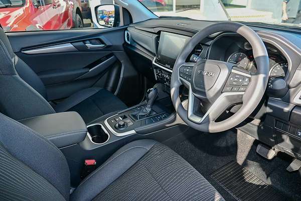 2025 Isuzu MU-X