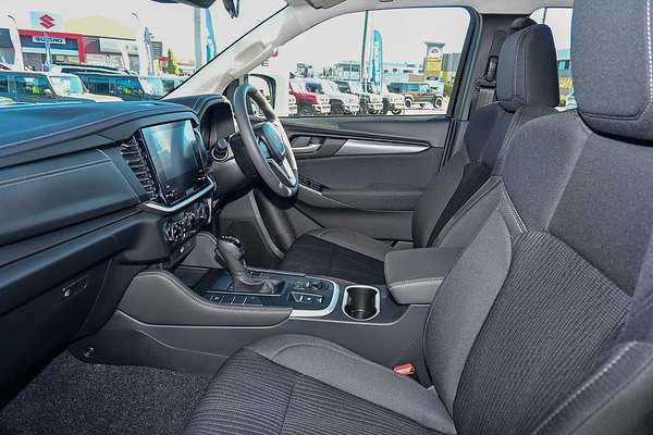 2025 Isuzu MU-X