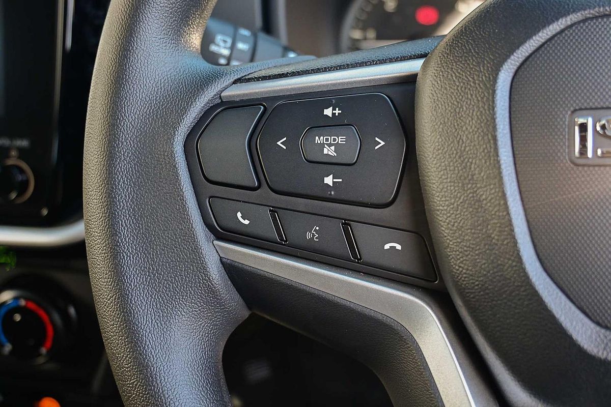2025 Isuzu MU-X