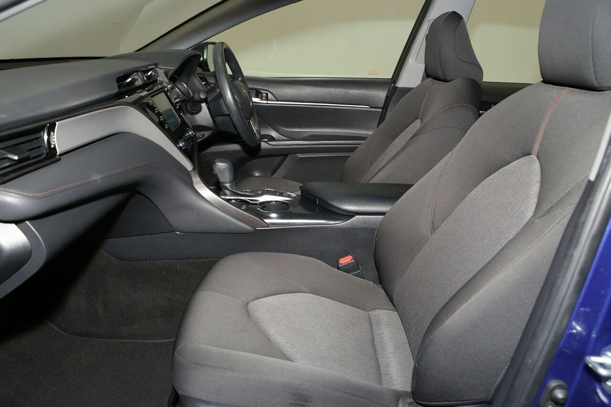 2019 Toyota Camry Ascent ASV70R