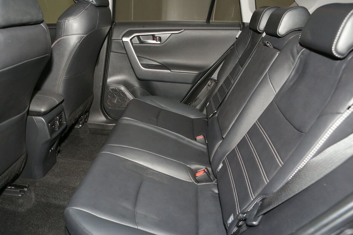 2021 Toyota RAV4 Cruiser AXAH54R