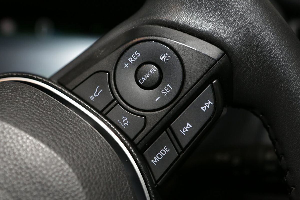 2021 Toyota RAV4 Cruiser AXAH54R