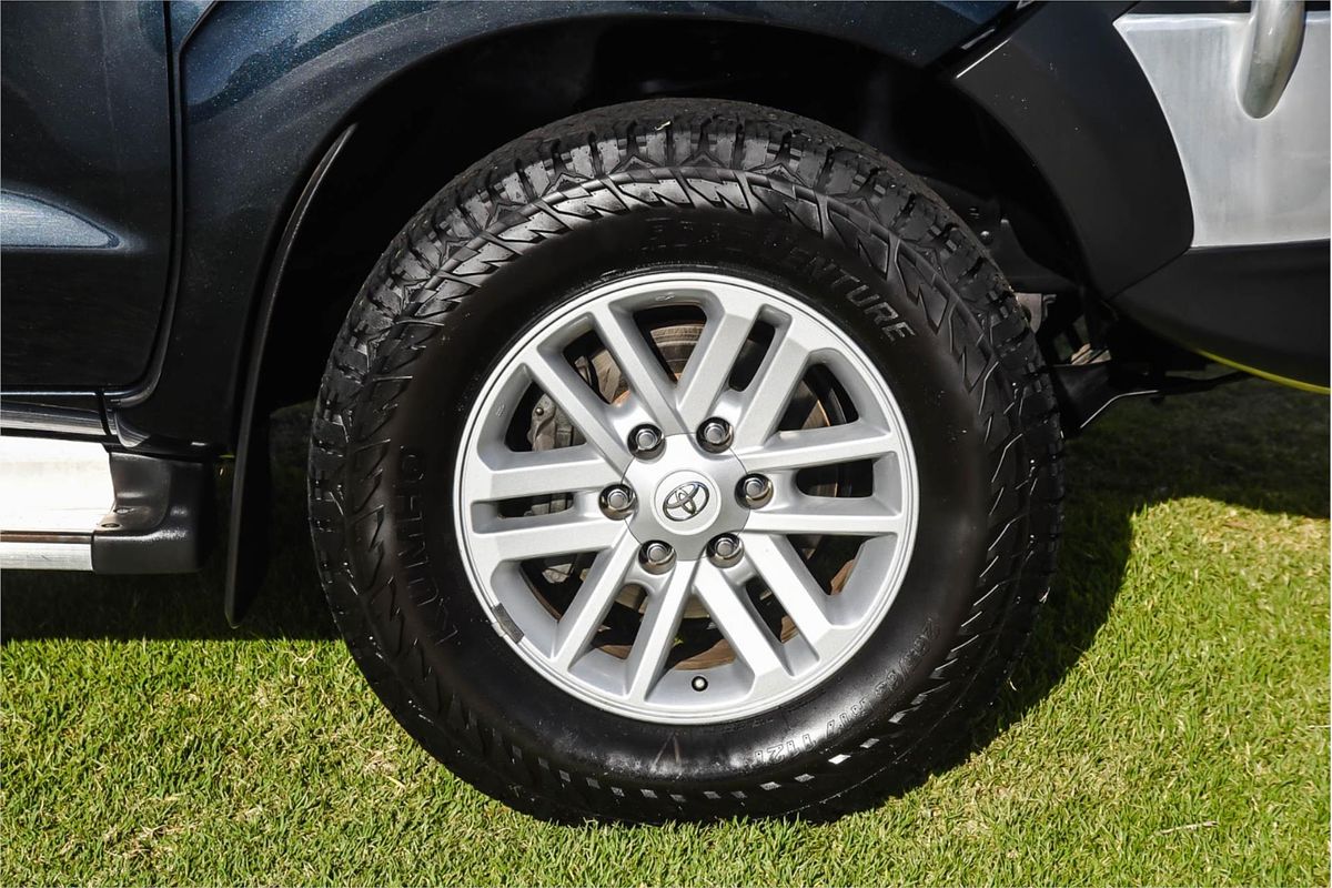 2012 Toyota Hilux SR5 GGN25R 4X4
