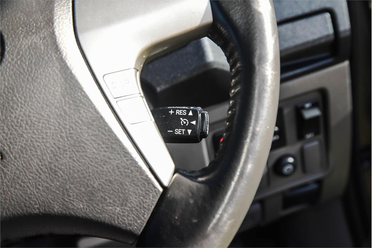 2012 Toyota Hilux SR5 GGN25R 4X4