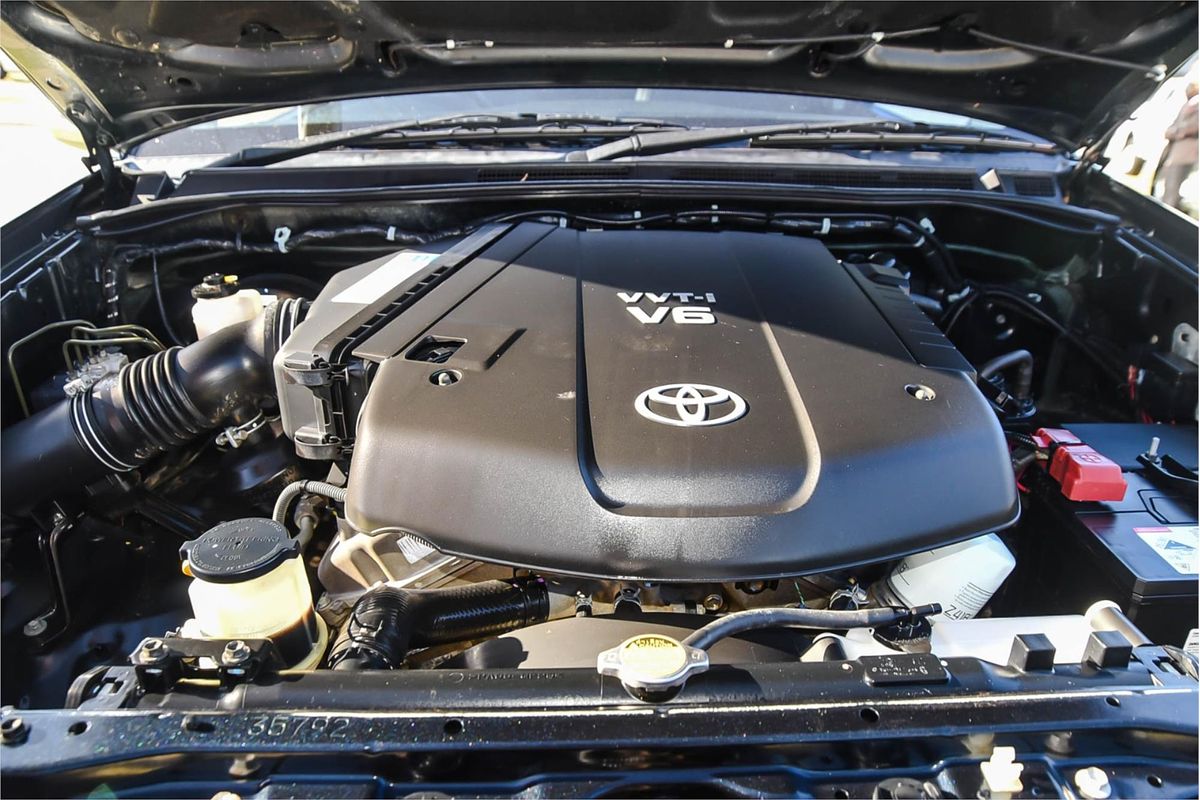 2012 Toyota Hilux SR5 GGN25R 4X4