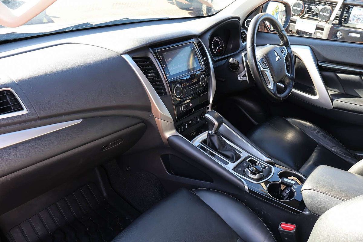 2018 Mitsubishi Pajero Sport Exceed QE