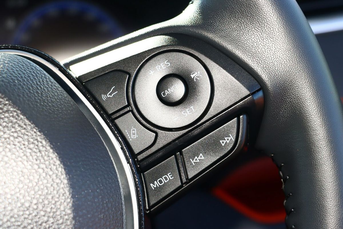 2024 Toyota RAV4 Edge AXAH54R