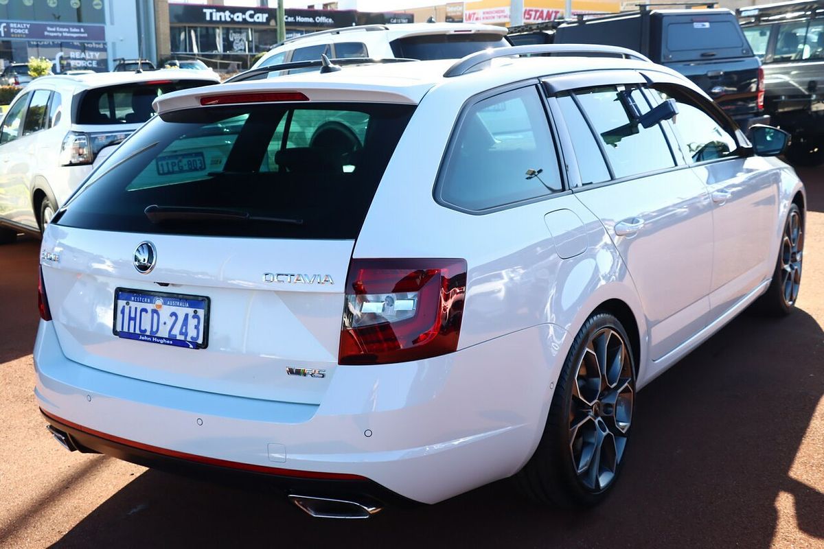 2020 SKODA Octavia RS 245 NE