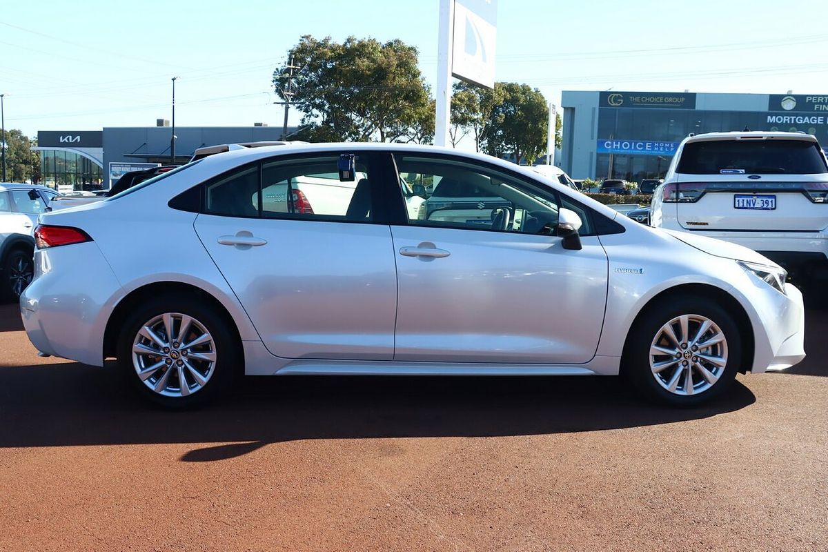 2022 Toyota Corolla Ascent Sport Hybrid ZWE219R