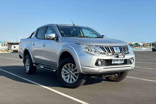 2015 Mitsubishi Triton Exceed MQ 4X4