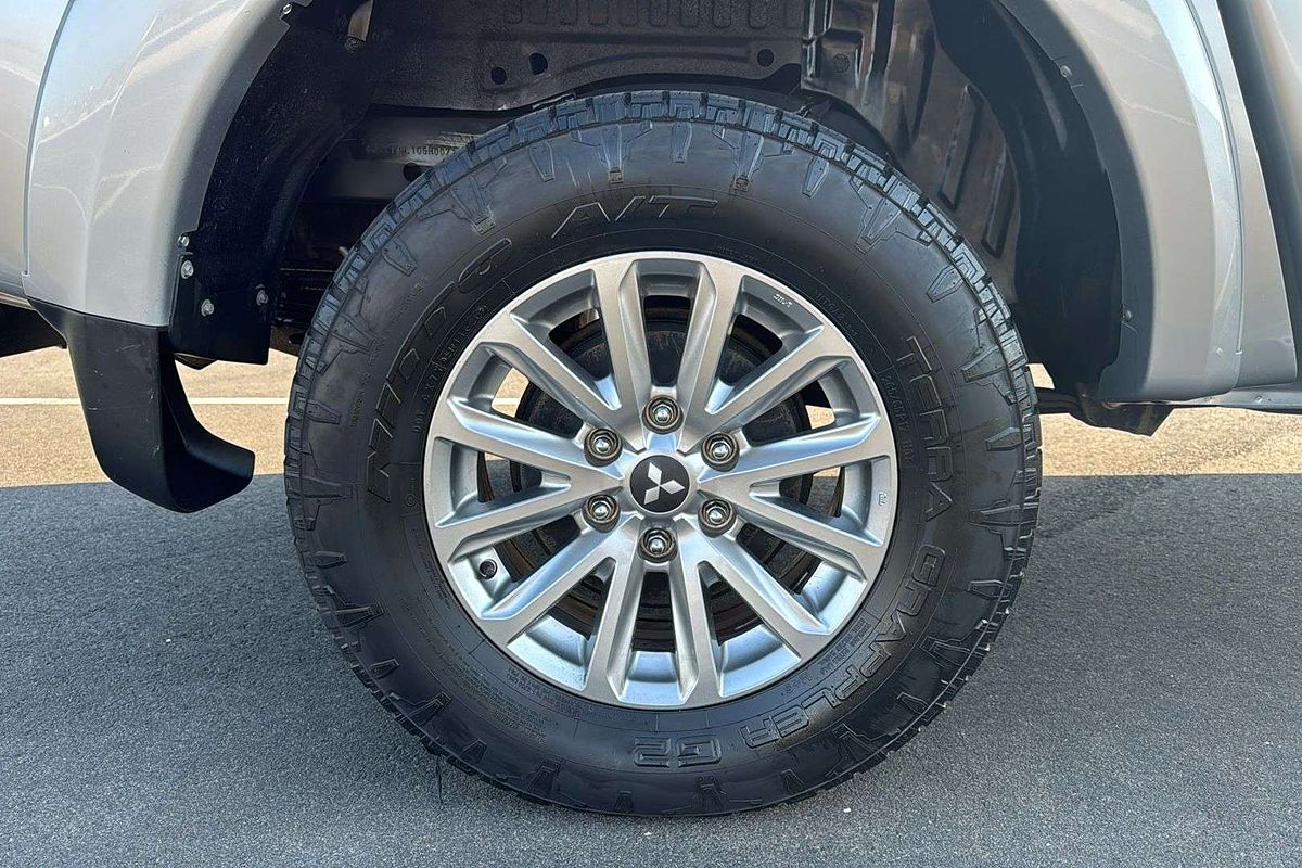 2015 Mitsubishi Triton Exceed MQ 4X4