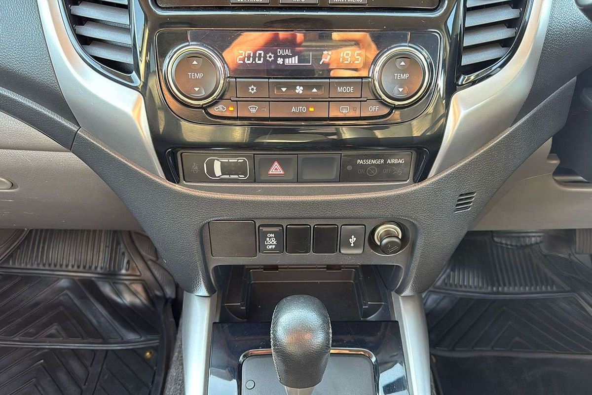 2015 Mitsubishi Triton Exceed MQ 4X4