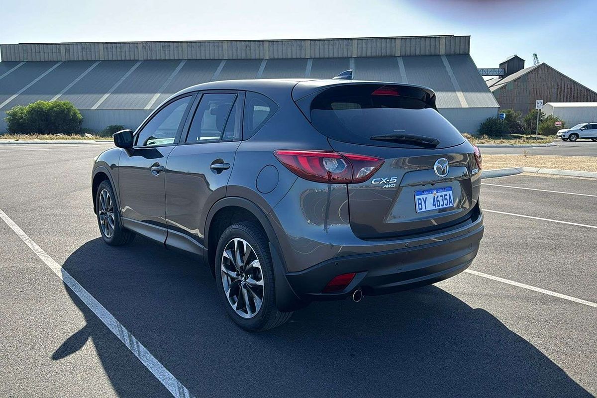 2015 Mazda CX-5 Grand Touring KE Series 2