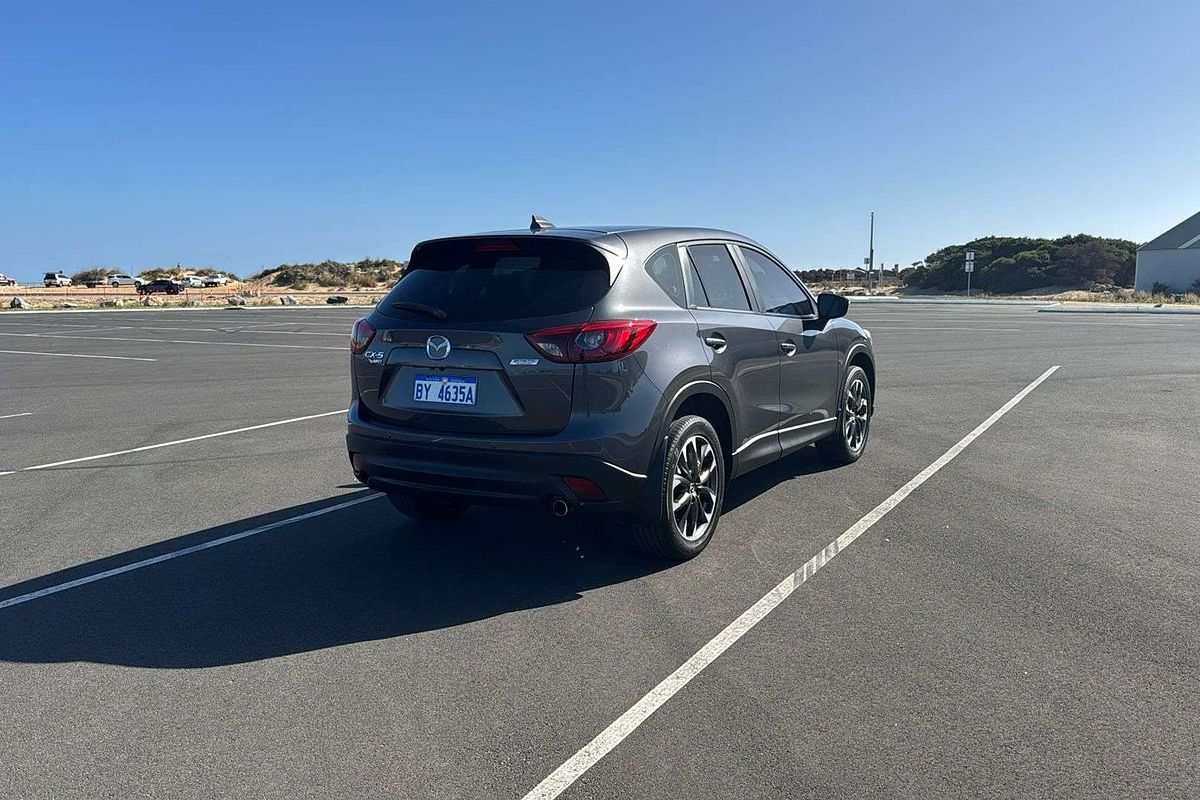 2015 Mazda CX-5 Grand Touring KE Series 2