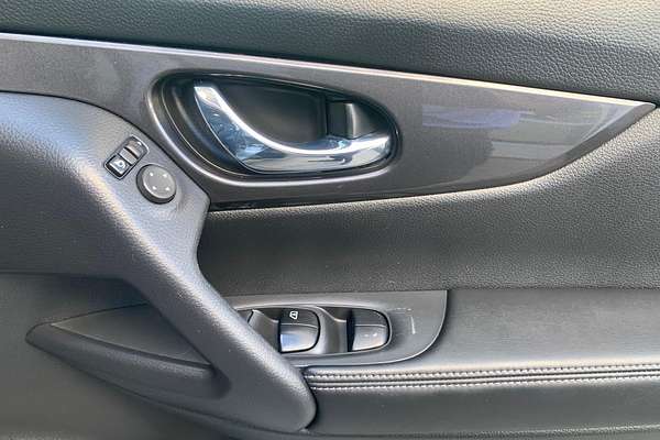 2021 Nissan X-TRAIL ST T32