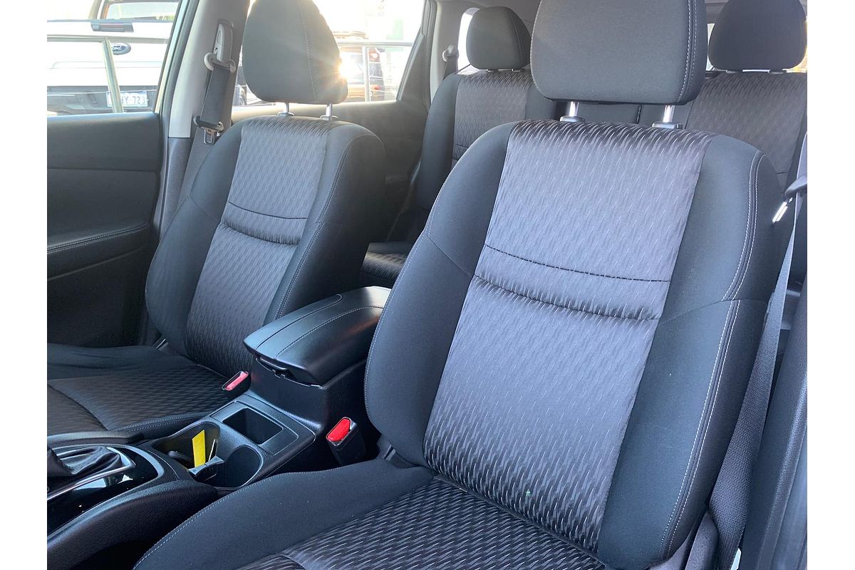 2021 Nissan X-TRAIL ST T32