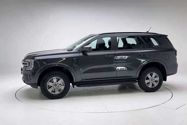 2024 Ford Everest Ambiente 2.0L