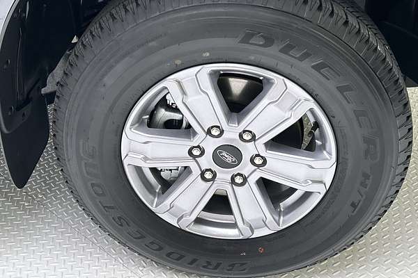 2024 Ford Everest Ambiente 2.0L