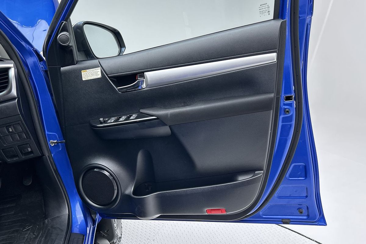 2016 Toyota Hilux SR5 GUN126R 4X4