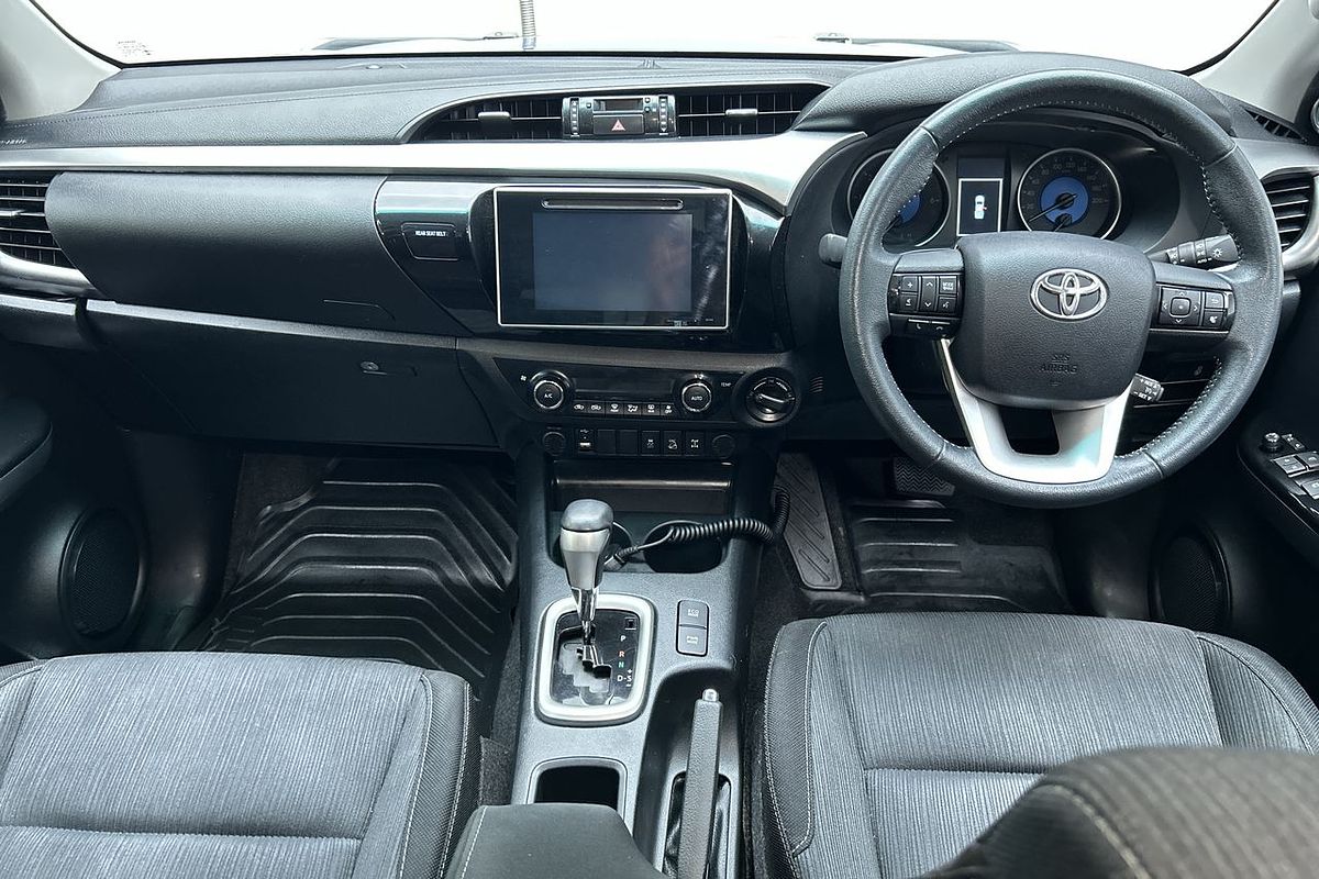 2016 Toyota Hilux SR5 GUN126R 4X4