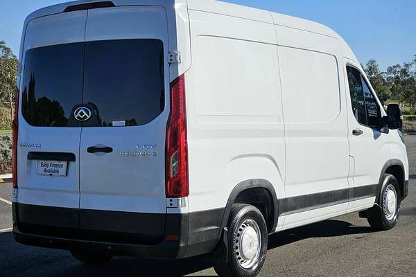 2022 LDV Deliver 9 MWB Mid Roof SV63D