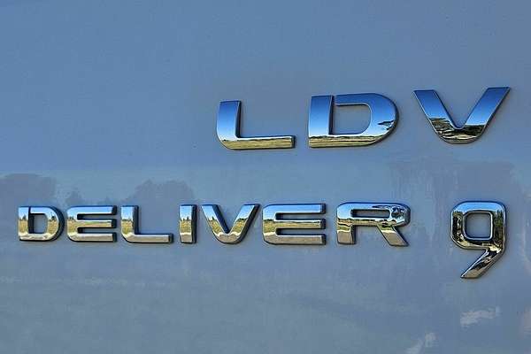 2022 LDV Deliver 9 MWB Mid Roof SV63D