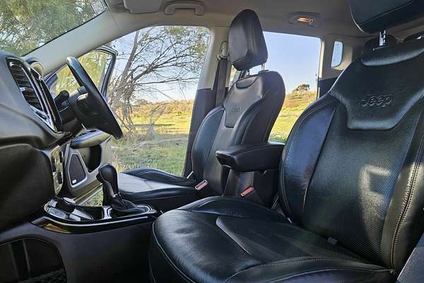2020 Jeep Compass Limited (AWD) M6 MY20